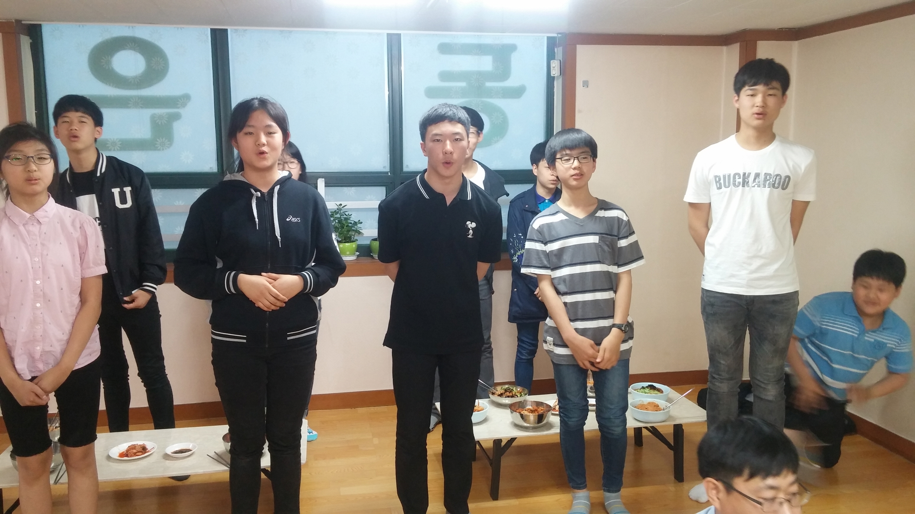크기변환_중등부합창2.jpg